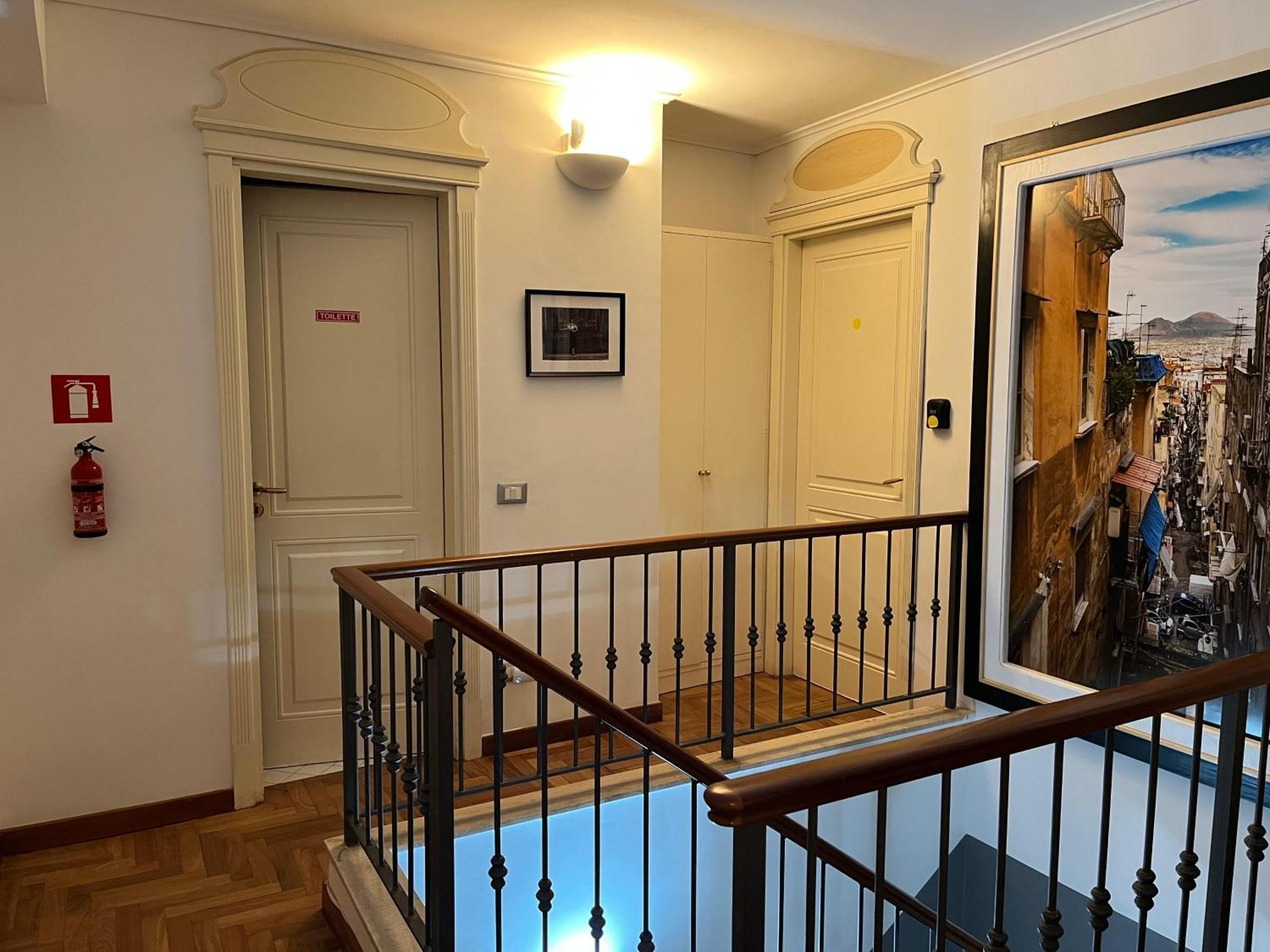 Palazzo Rota House Ξενοδοχείο Νάπολη Εξωτερικό φωτογραφία