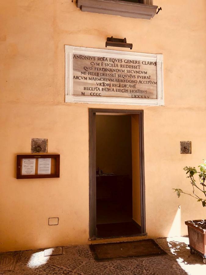 Palazzo Rota House Ξενοδοχείο Νάπολη Εξωτερικό φωτογραφία